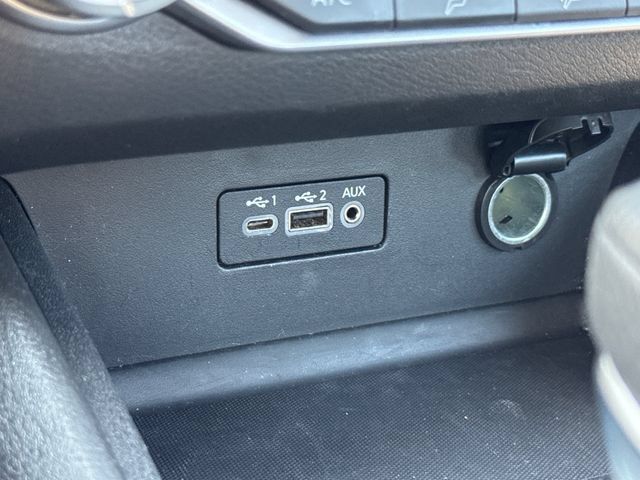 Used 2025 Nissan Altima 2.5 SV FWD image 29