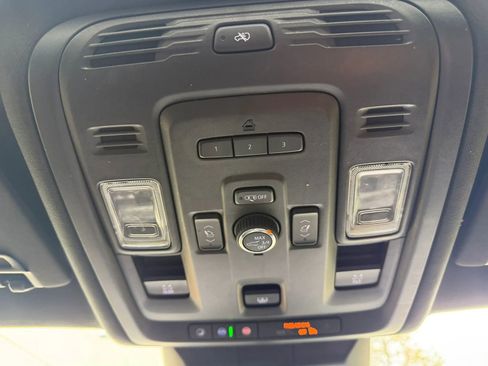 Used 2021 Cadillac Escalade ESV Sport w/ Driver Assist Tech Package image 35