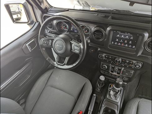 Used 2021 Jeep Wrangler Unlimited Sport AWD/4WD image 26