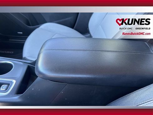 Used 2021 Chevrolet Equinox Premier AWD/4WD image 31