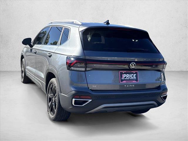 Used 2025 Volkswagen Taos SE FWD image 7