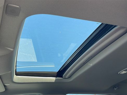 New 2026 GMC Sierra 1500 SLT w/ SLT Premium Plus Package image 10