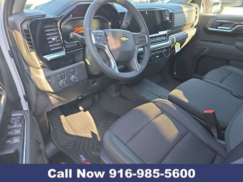 New 2026 Chevrolet Silverado 1500 LT w/ Z71 Off-Road Package image 14