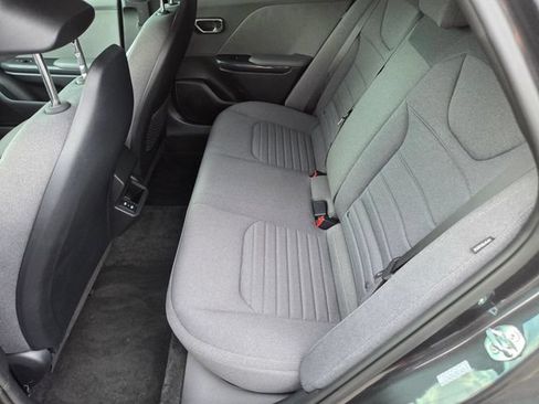 Certified 2025 Kia K4 EX FWD image 12