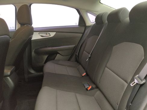 Used 2023 Kia Forte LXS image 18