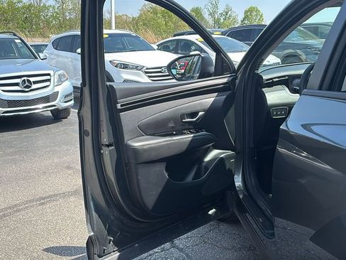 Used 2022 Hyundai Tucson SEL w/ Convenience + Premium Package AWD/4WD image 11