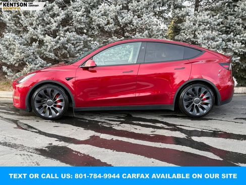 Used 2024 Tesla Model Y Performance image 4