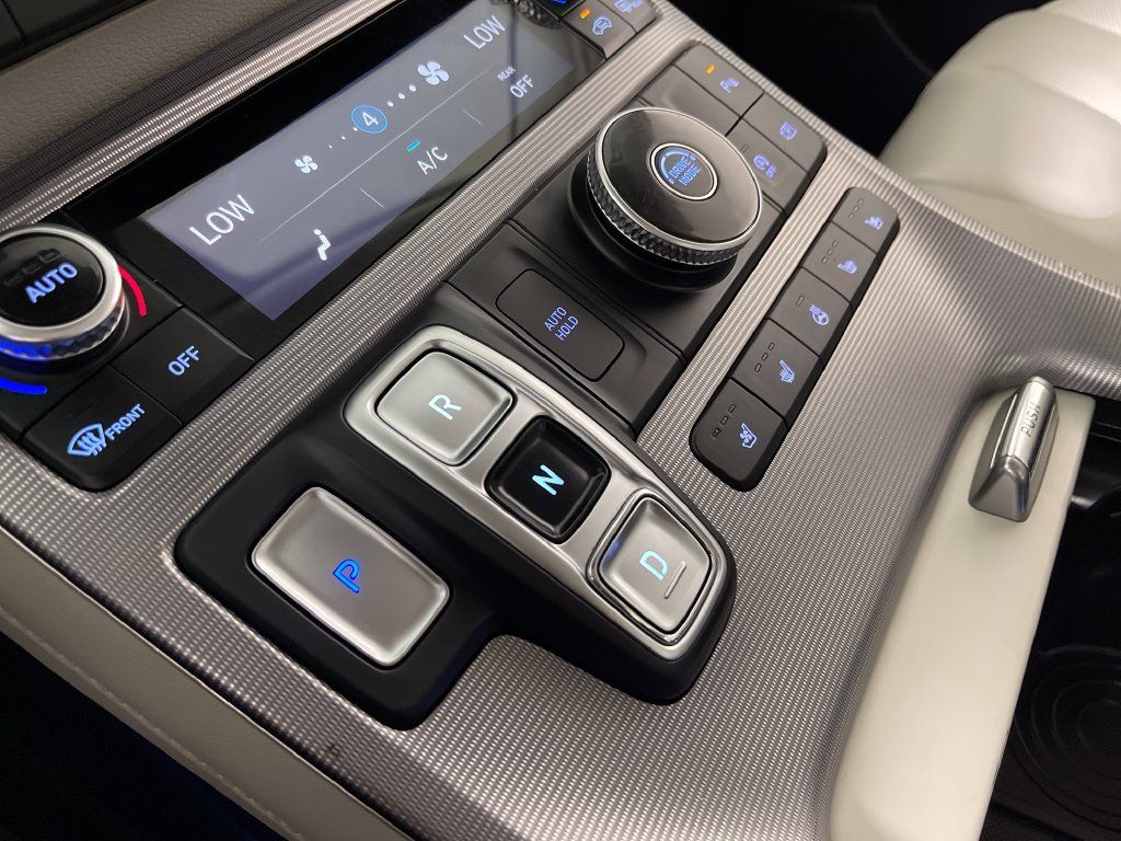 Certified 2024 Hyundai Palisade Calligraphy FWD image 25