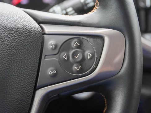 Used 2023 GMC Terrain AT4 image 31