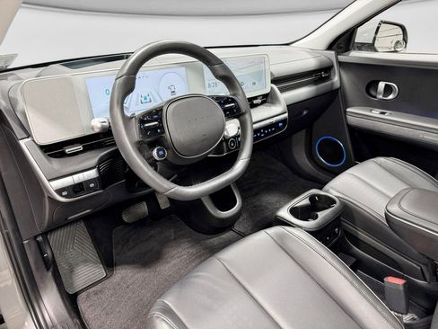 Used 2024 Hyundai Ioniq 5 Limited image 19