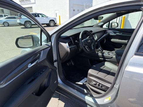 New 2026 Cadillac XT5 Sportv w/ LPO, Onyx Lite Package AWD/4WD image 18