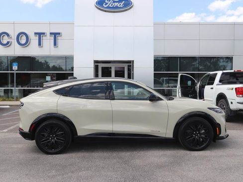 New 2026 Ford Mustang Mach-E Premium w/ Sport Appearance Package AWD/4WD image 17