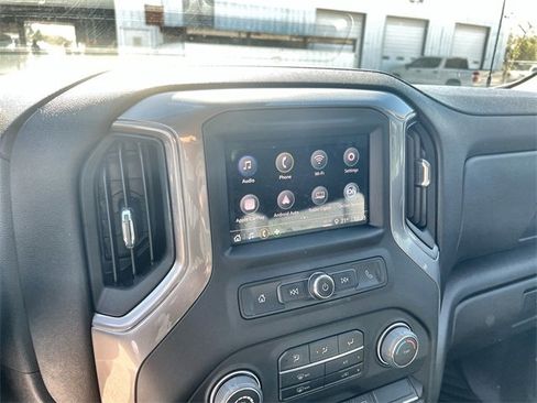 Used 2022 Chevrolet Silverado 1500 Custom image 13