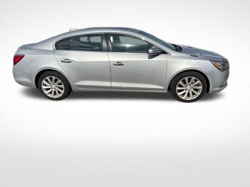 Used 2015 Buick LaCrosse Leather w/ Experience Buick Package FWD image 10