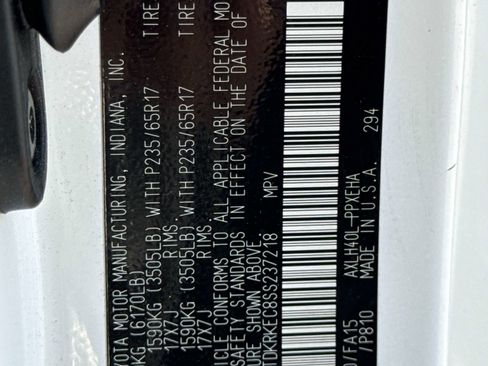 Used 2025 Toyota Sienna LE FWD image 28