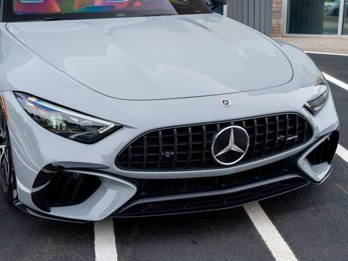 Used 2022 Mercedes-Benz SL 63 AMG 4MATIC image 5