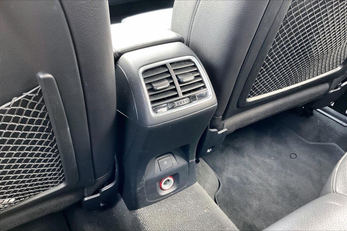 Used 2017 Audi Q3 2.0T Premium w/ Convenience Package FWD image 31