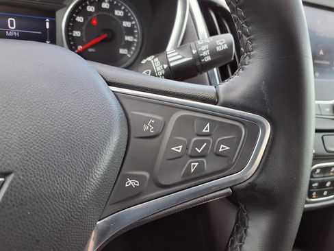 Used 2023 Chevrolet Equinox LT FWD image 12