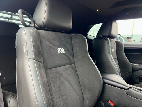 Used 2020 Dodge Challenger R/T Scat Pack w/ T/A Package image 32