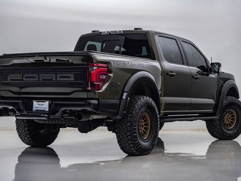 Used 2024 Ford F150 Raptor AWD/4WD image 12