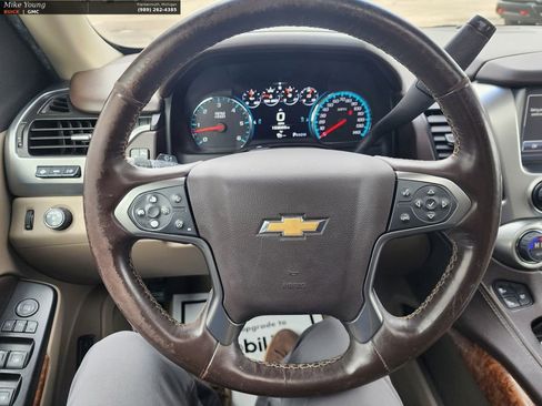 Used 2016 Chevrolet Suburban LTZ image 43