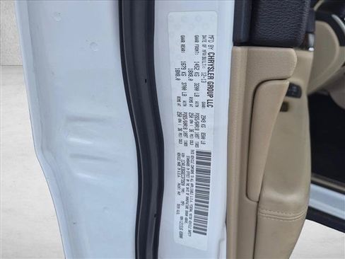 Used 2014 Jeep Grand Cherokee Limited w/ Trailer Tow Group IV RWD image 15