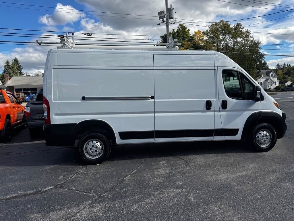 Used 2023 RAM ProMaster 3500 FWD image 7