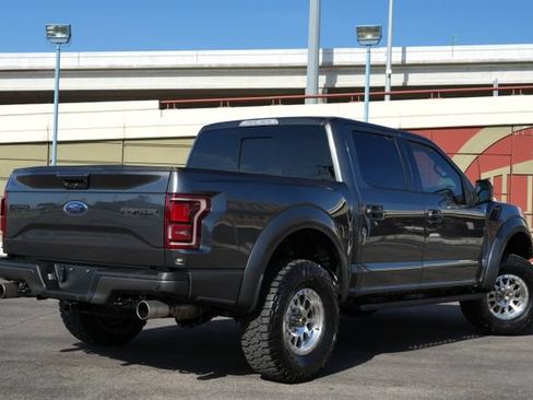 Used 2017 Ford F150 Raptor w/ Equipment Group 802A Luxury AWD/4WD image 22