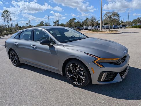 New 2026 Kia K5 GT-Line image 2