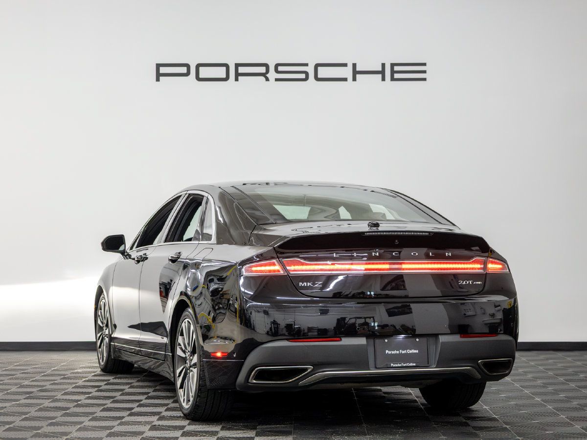 Used 2019 Lincoln MKZ Reserve w/ Luxury Package AWD/4WD image 3