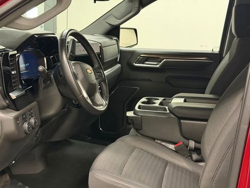 Certified 2022 Chevrolet Silverado 1500 LT w/ Safety Package image 50