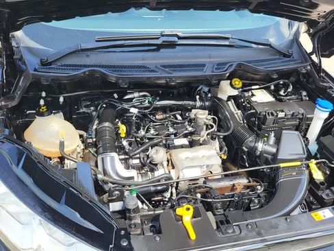 Used 2021 Ford EcoSport S image 30