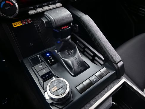 Used 2025 Toyota Tacoma TRD Off-Road w/ TRD Off Road Upgrade Package image 22