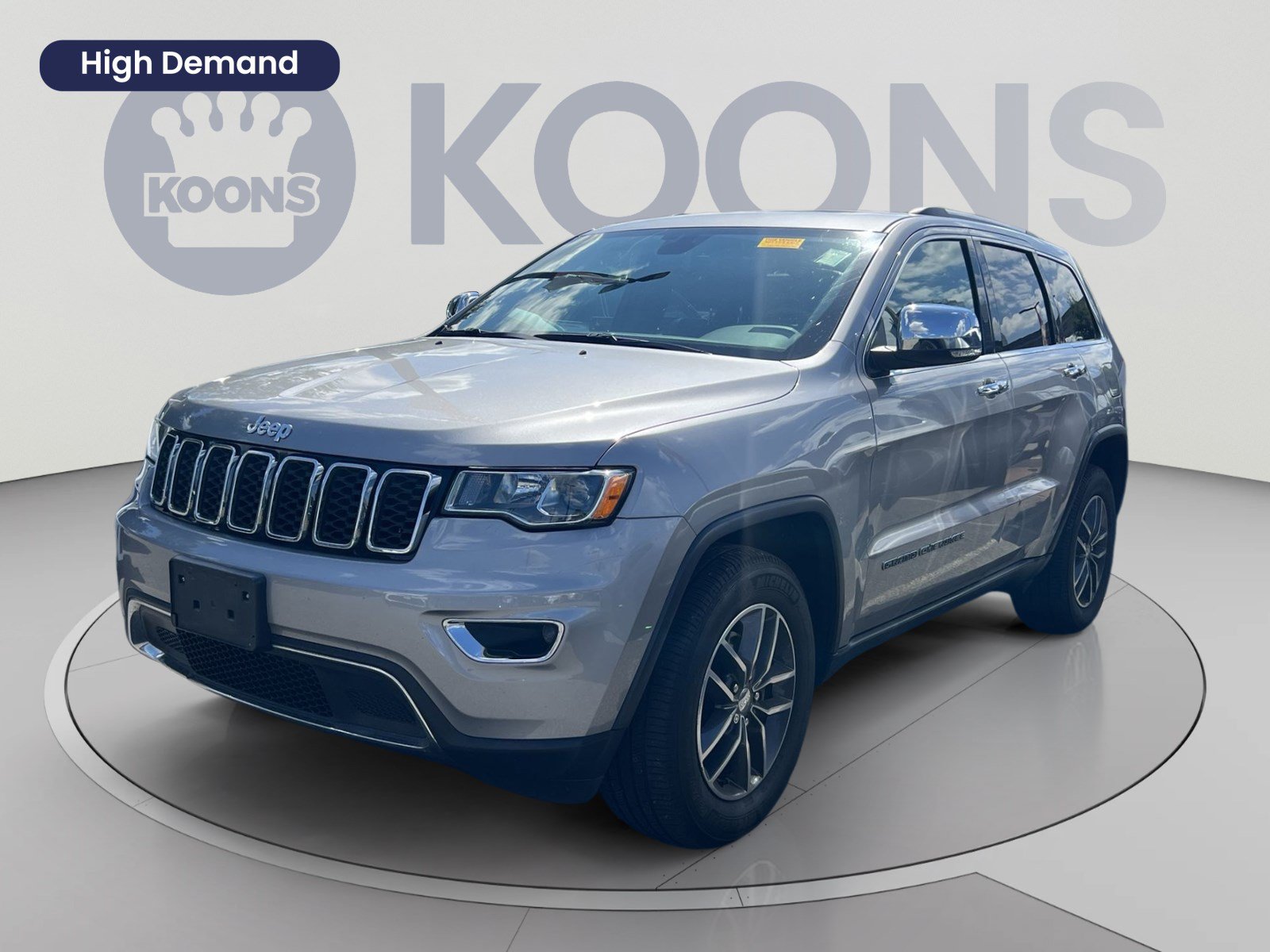 Used 2017 Jeep Grand Cherokee Limited w/ Trailer Tow Group IV AWD/4WD image 1