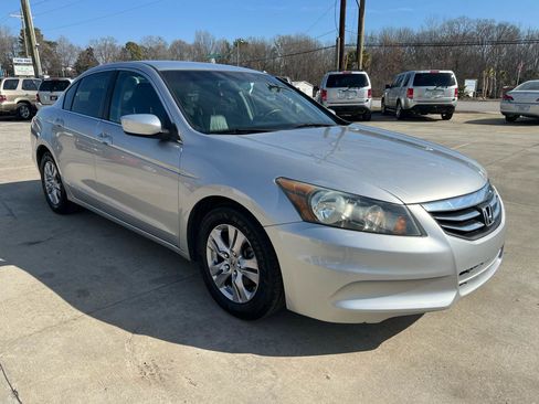 Used 2012 Honda Accord SE image 1