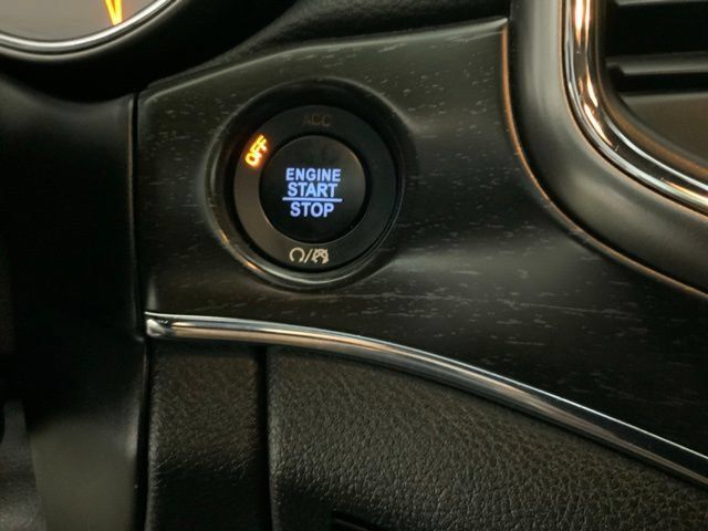 Used 2018 Jeep Grand Cherokee Limited w/ Luxury Group II AWD/4WD image 18