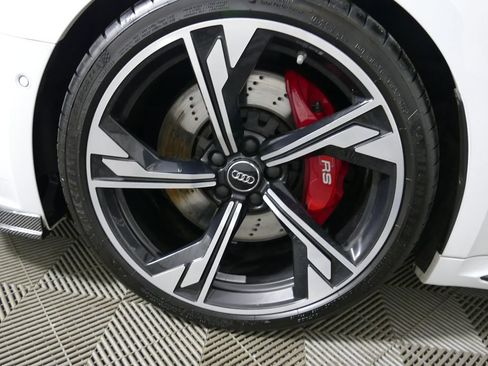 Used 2019 Audi RS 5 Sportback w/ Black Optic Carbon Package AWD/4WD image 9