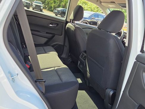 New 2026 Nissan Rogue SV FWD image 12