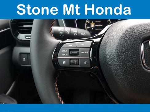 New 2025 Honda Pilot Sport image 23