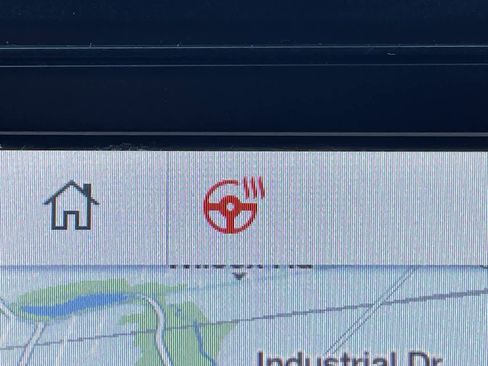 Used 2021 Ford Expedition Max XLT image 24