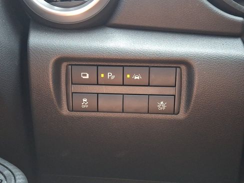 Certified 2025 Nissan Versa S w/ Trunk Package FWD image 25