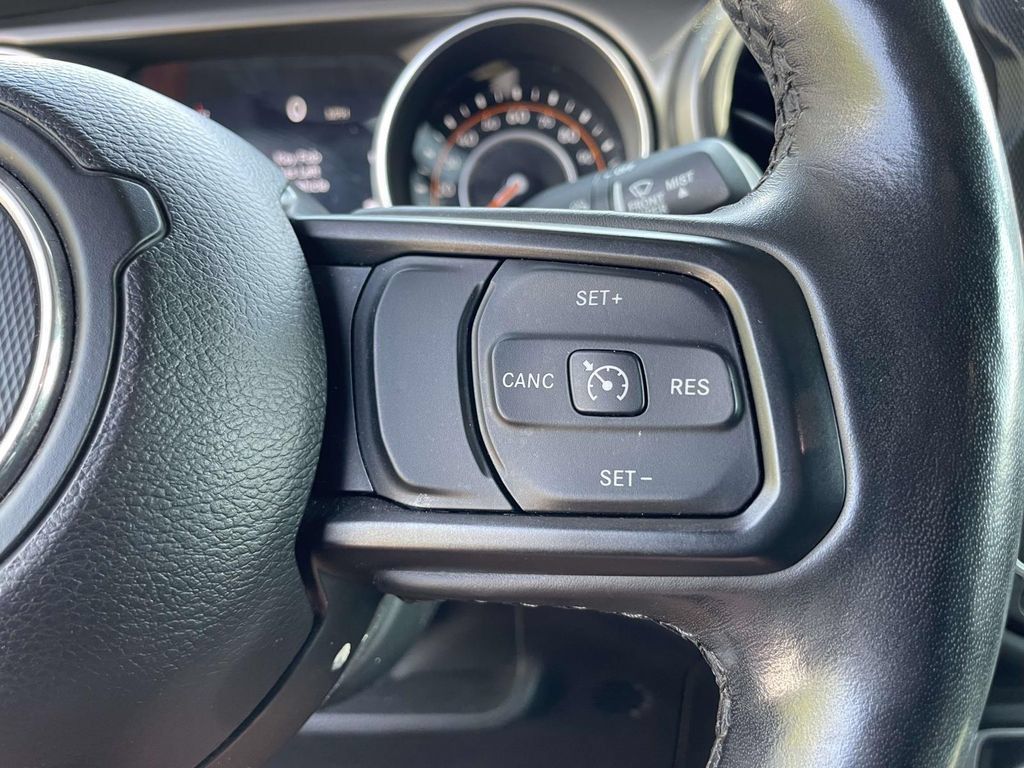 Used 2021 Jeep Wrangler Unlimited Sport AWD/4WD image 19
