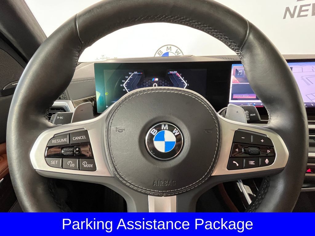 Used 2025 BMW X7 xDrive40i w/ M Sport Package AWD/4WD image 9