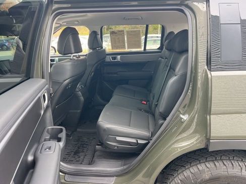 Used 2024 Hyundai Santa Fe XRT image 32