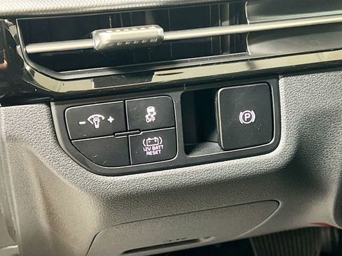 New 2026 Kia Sportage S AWD/4WD image 10
