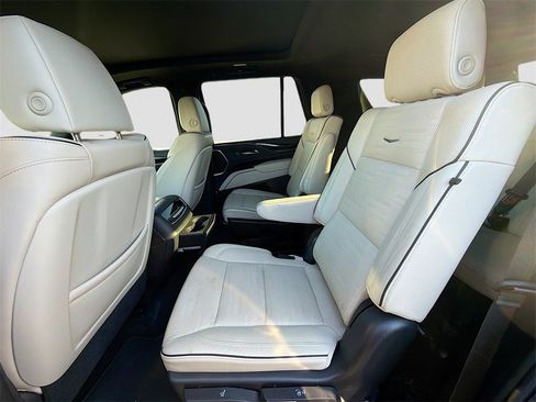 Used 2021 Cadillac Escalade Sport image 23