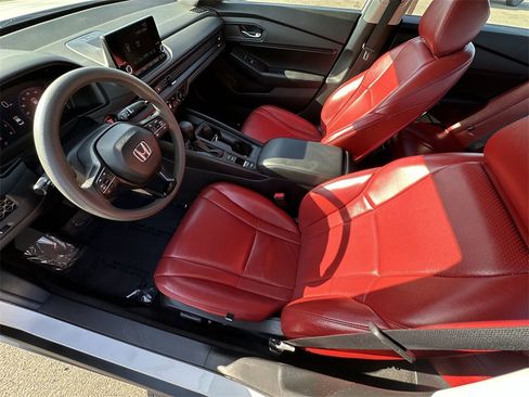 Used 2024 Honda Accord EX image 22