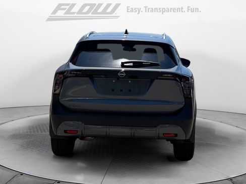 Certified 2026 Nissan Kicks SV FWD image 8