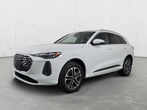 New 2026 Audi Q5 Premium AWD/4WD image 3