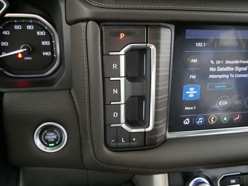 Used 2021 GMC Yukon Denali AWD/4WD image 24
